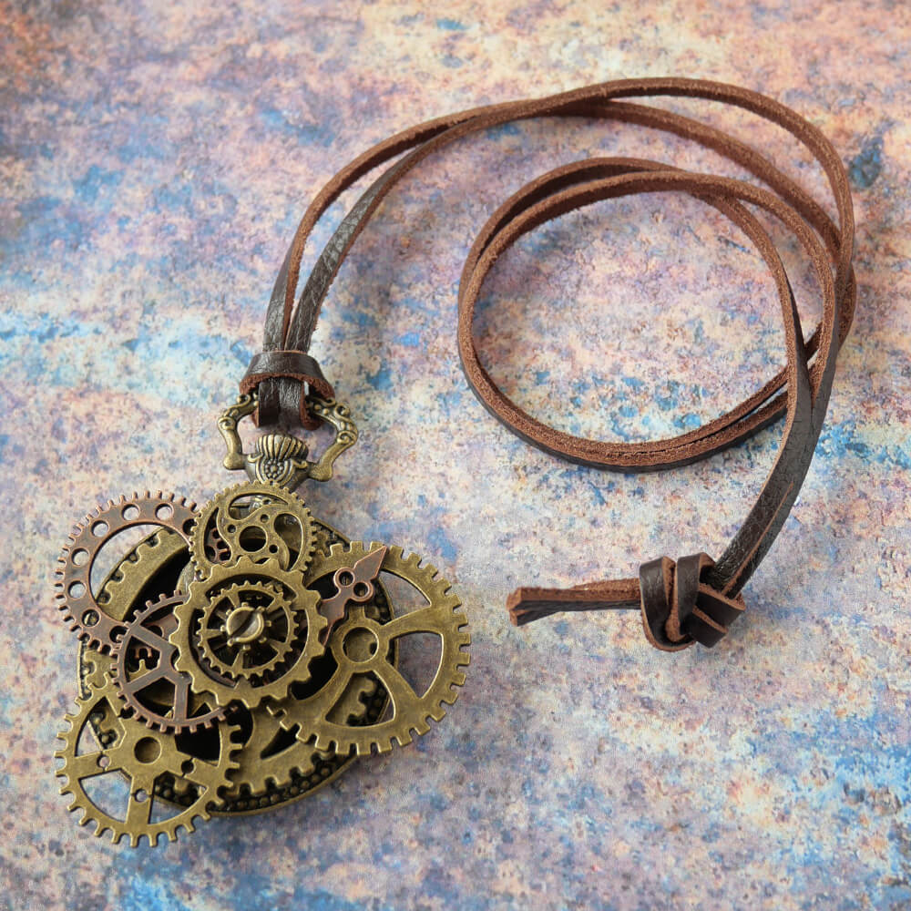 【steampunk】歯車 スチームパンク 懐中時計風 革紐 ネックレス アンティークゴールド