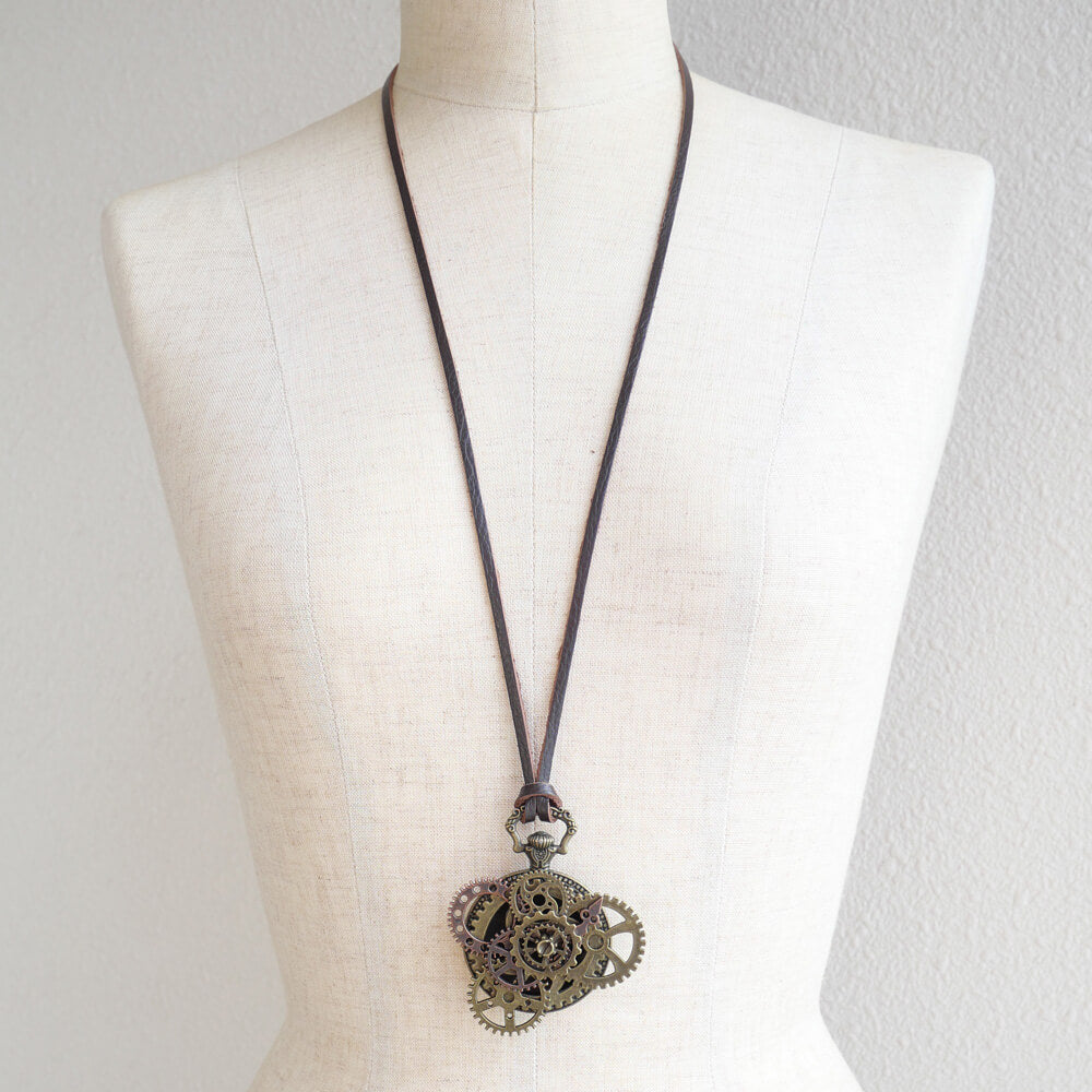 【steampunk】歯車 スチームパンク 懐中時計風 革紐 ネックレス アンティークゴールド