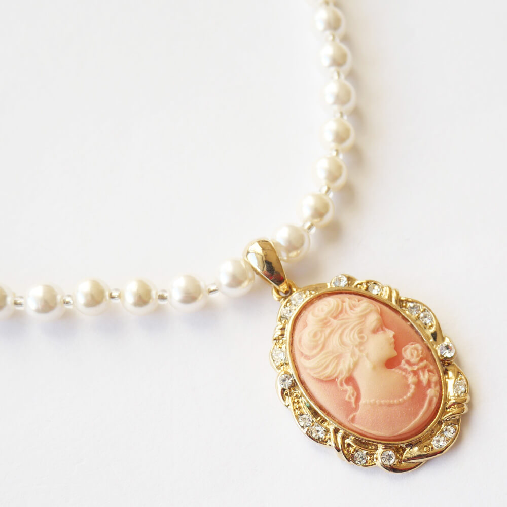 カメオ ネックレス ホワイト パール