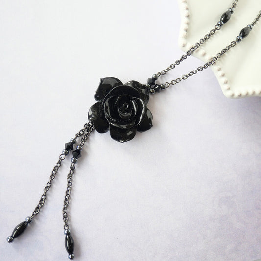 ゴスロリ ネックレス 黒薔薇 ブラックローズ 蝶 ガンメタ ゴシック ロング レディース
