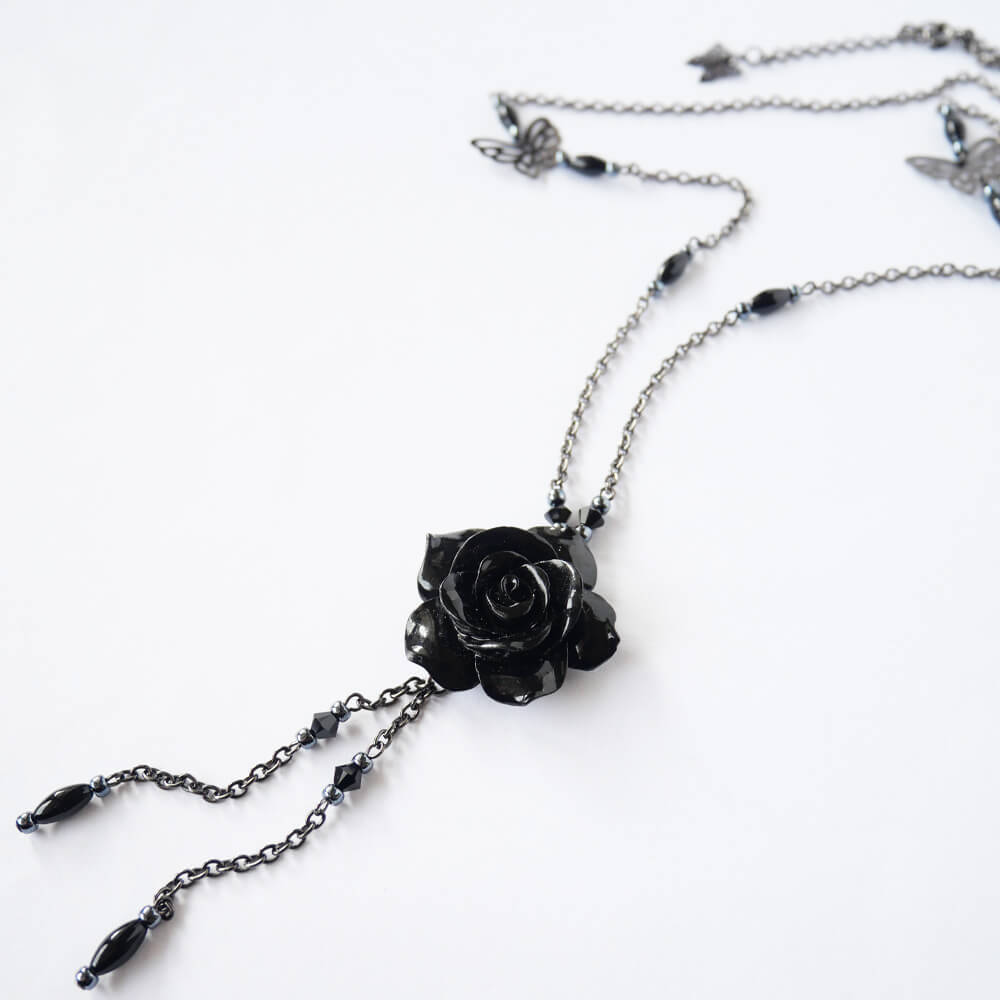 ゴスロリ ネックレス 黒薔薇 ブラックローズ 蝶 ガンメタ ゴシック ロング レディース