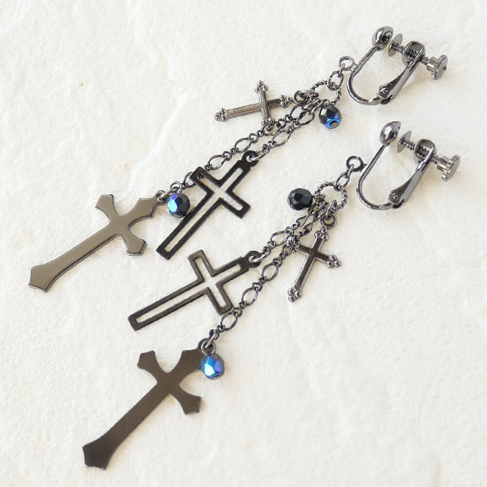 ゴシック十字架　ゴスクロス イヤリング