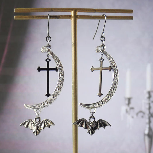 【ゴシック】月夜に蝙蝠 ムーン クロス ピアス クリスタル ハロウィン