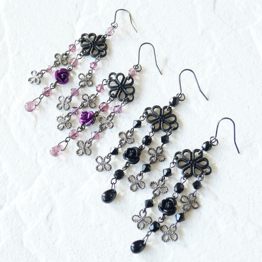 黒華 薔薇 和 ビーズ ピアス