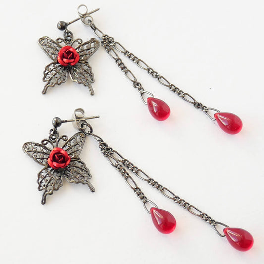 薔薇 蝶 ピアス ドロップガラス