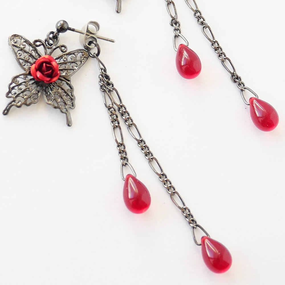 薔薇 蝶 ピアス ドロップガラス
