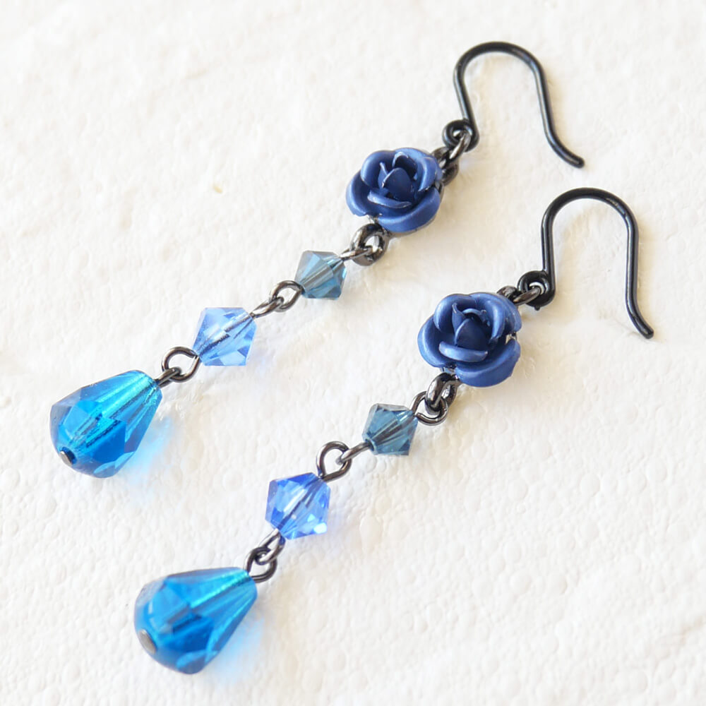 樹脂ピアス 薔薇 ミニ ドロップ