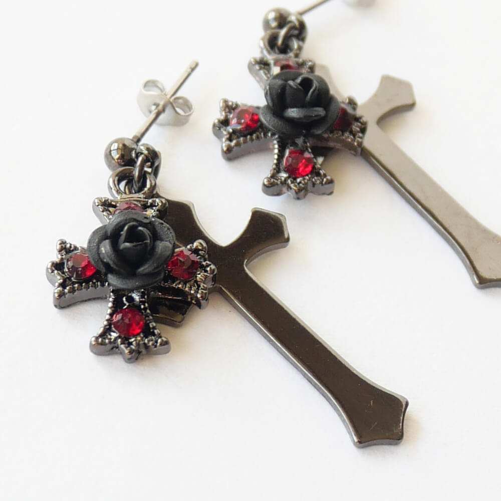 ピアス 十字架 黒薔薇 ブラックローズ クロス